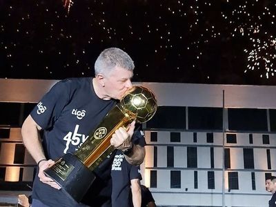 “Gracias a los jugadores por este tremendo partido” - Olimpia - ABC Color