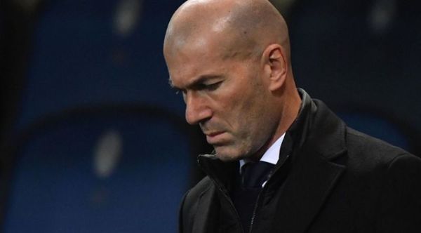 Zidane deja el banquillo del Real Madrid