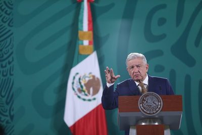 López Obrador no ve grave la degradación de la seguridad aérea de México - MarketData