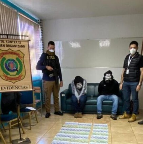 Detienen a funcionarios de la Senad por un supuesto caso de coima | Ñanduti