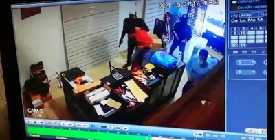 Diario HOY | Violento asalto a una armería de CDE: delincuentes se llevan cerca de 30 armas