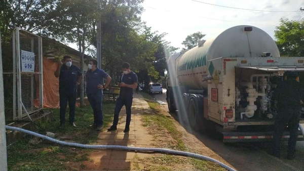 Hospital de Coronel Oviedo se quedó por un momento sin oxígeno - Noticiero Paraguay