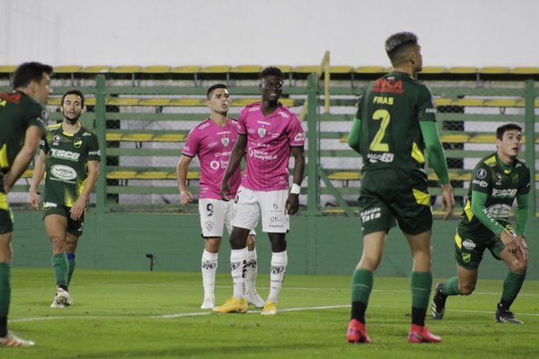 El Independiente del Valle de Brian Montenegro clasifica a la Sudamericana
