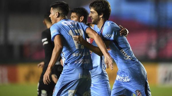 Arsenal derrota al Bolívar y saca pasaporte para octavos de Sudamericana