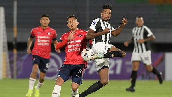 Wilstermann se encarga de hundir al Ceará