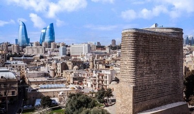 Celebran el Día de la República en Azerbaiyán, la primera república parlamentaria democrática en el Oriente Musulmán