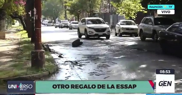 La Nación / Essap no repara caños rotos de calles asuncenas