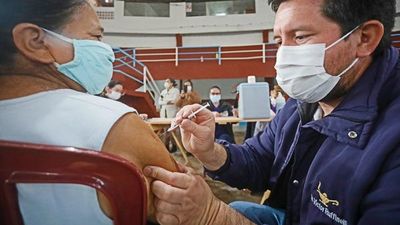 COVID-19: Desde el lunes los de 62 años y más se vacunarán