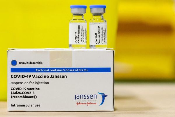 El Reino Unido autoriza el uso de la vacuna unidosis de Janssen - Mundo - ABC Color