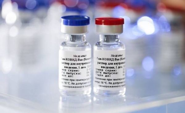 Diario HOY | Rusos desconfiados reniegan de su vacuna contra el covid-19