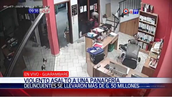 Roban millonario monto de una panadería en Guarambaré