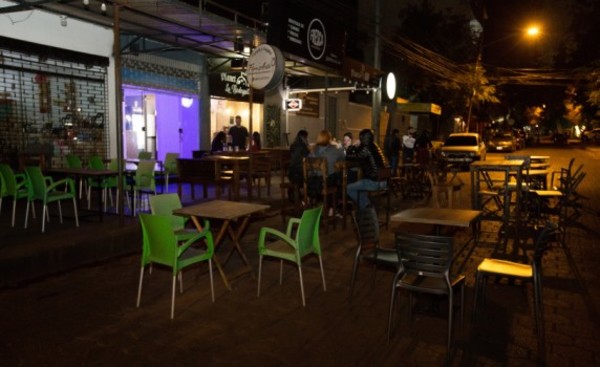 Locales gastronómicos podrán usufructuar calzadas en Boquerón y Área 3