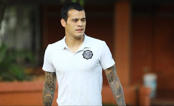 William Mendieta; su futuro futbolístico y la clasificación de Olimpia en Copa