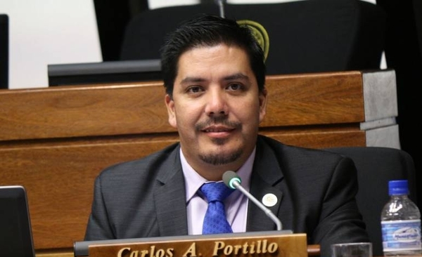 Diario HOY | Carlos Portillo presenta acción ante la Corte y busca retomar su banca en Diputados