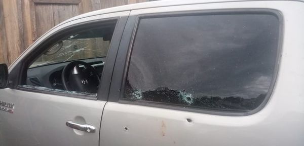 Sicarios acribillan a tres hombres en Capitán Bado - Noticiero Paraguay