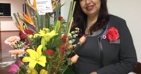 La Nación / Mujer destacada: “Ser el faro de luz que ilumina y acompaña el camino de un país”, es objetivo de Zully Vera