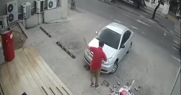 La Nación / Accidente laboral con litros de cerveza derramada se vuelve viral