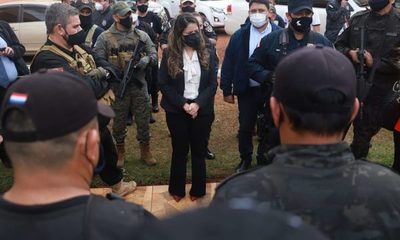 Ministra visita penal de PJC tras denuncia de amenazas al director Esquivel