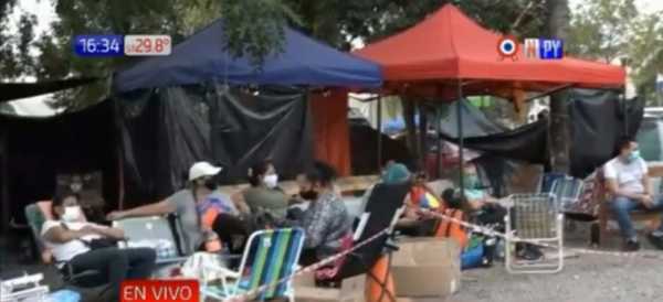IPS Ingavi: Familiares de internados viven penurias | Noticias Paraguay