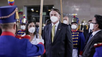 Bolsonaro pide al Supremo quitar medidas restrictivas
