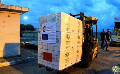 Llega cooperación de España con 11.500 ampollas de Midazolam y 500 dosis de Atracurio •