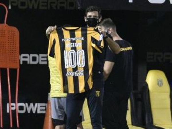 Gustavo Costas y los 100 partidos en el segundo ciclo - Guaraní - ABC Color