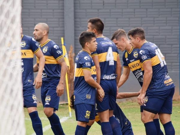 Trinidense extiende la buena racha y asciende en la tabla - Fútbol de Ascenso de Paraguay - ABC Color