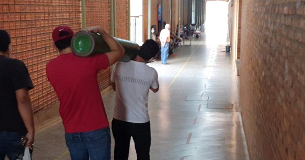 La Nación / Desesperante situación en Concepción: oxígeno se acaba y crece riesgo mortal de pacientes