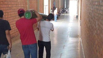 Crónica / Concepción se quedó sin oxígeno, pero llegó auxilio