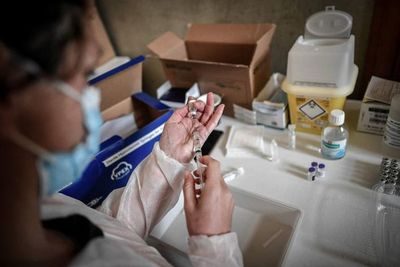Vacuna de Pfizer funciona frente a variante india pero su eficacia es “ligeramente menor”, según estudio - Ciencia - ABC Color