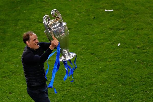 Prensa británica celebra astucia de Tuchel y cuestiona el equipo de Guardiola - Fútbol Internacional - ABC Color