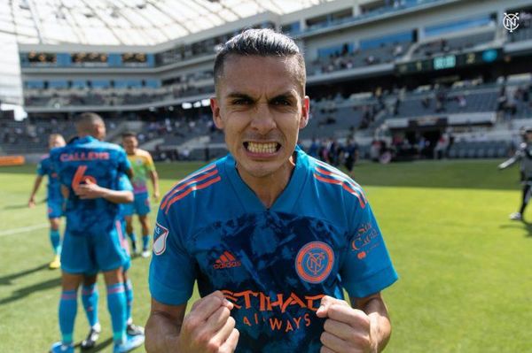 Jesús Medina lidera remontada y triunfo del New York City