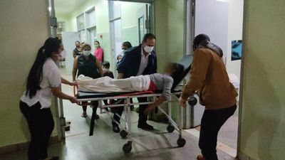 Avalancha de pacientes en el hospital de Curuguaty - Nacionales - ABC Color