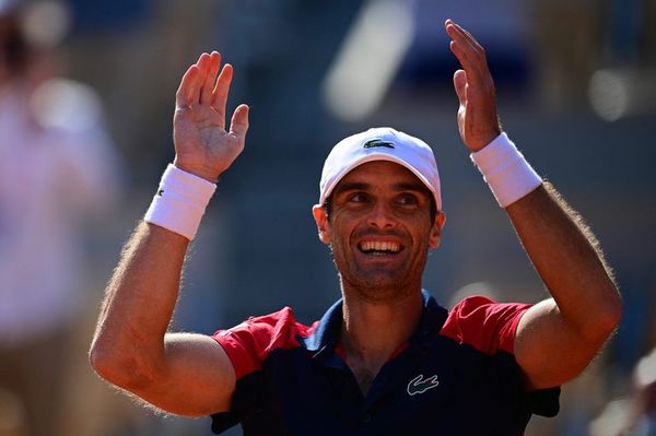 Andújar depara la primera gran sorpresa de Roland Garros al eliminar a Thiem - Tenis - ABC Color