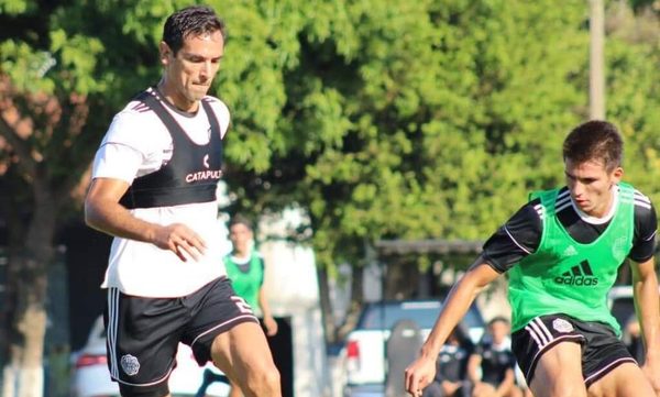 Un debutante en el probable once de Olimpia para despedir el campeonato