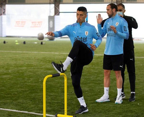 Uruguay completa el último entrenamiento antes de entrar en la “burbuja” - Fútbol Internacional - ABC Color