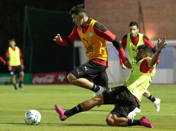 Albirroja Absoluta: 2do. turno de fútbol táctico - APF