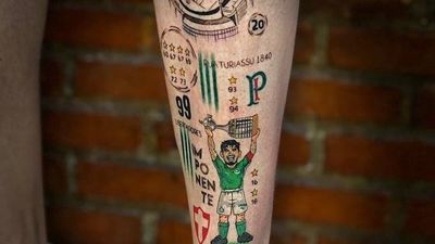 Gomezmanía: Hincha se tatuó a Gustavo
