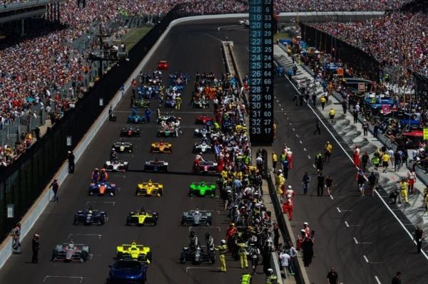El brasileño Castroneves conquista la cima de las 500 Millas de Indianápolis - Automovilismo - ABC Color
