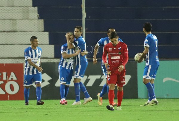 El Apertura se cerró con una atractiva igualdad entre el '12' y Nacional