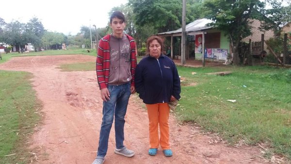 Crónica / CAYÓ EN LAS DROGAS EL JOVEN DEL MILAGRO DE CHIQUITUNGA