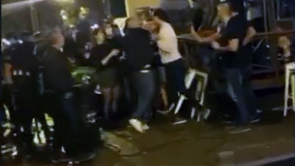 Aglomeración y pelea en avenida de CDE habilitada para gastronómicos