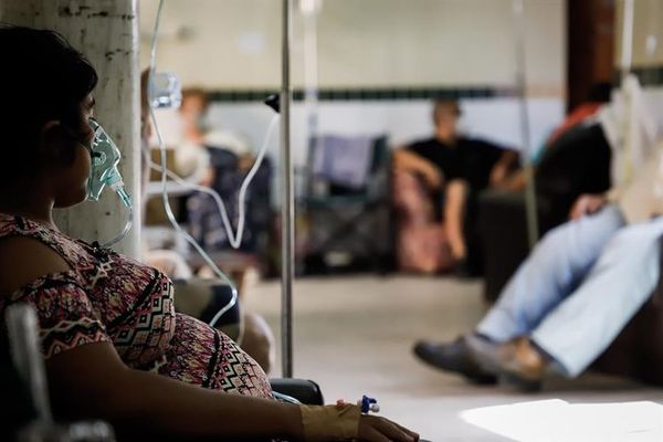 Clínicas tiene oxígeno pero ya no hay lugar - Noticiero Paraguay