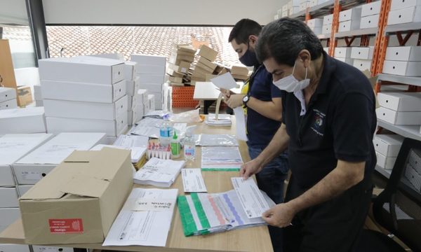 Alistan 12.000 maletines electorales para su distribución a nivel nacional