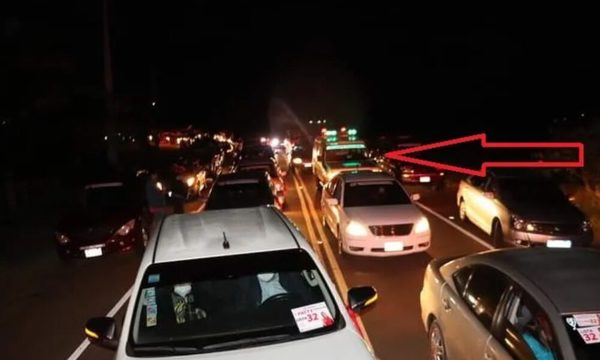 Denuncian que ambulancia fue utilizada en campaña proselitista en Paraguarí