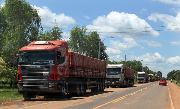 Camioneros debaten hoy sobre paro en Guairá