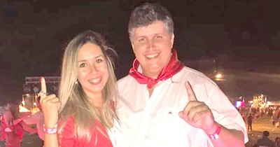 La Nación / Diputado desmiente que una ambulancia fue utilizada en caravana política