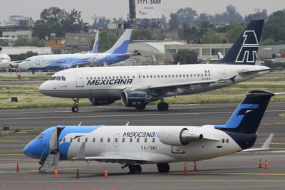 López Obrador anuncia una propuesta para revivir a Mexicana de Aviación - MarketData