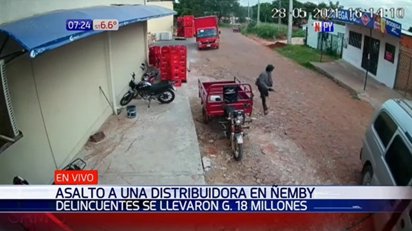 Asaltantes se llevan G. 18 millones en medio de tiroteo