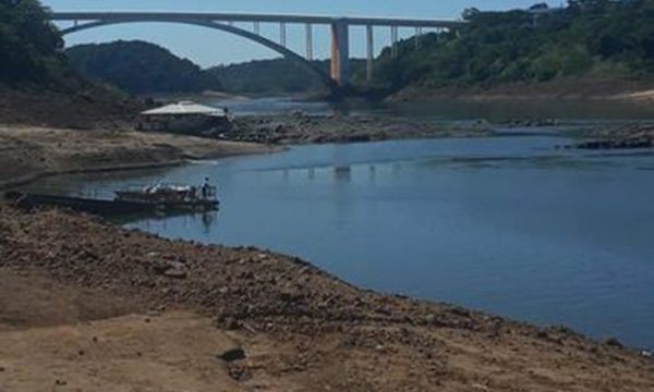 El río Paraná registra su peor bajante en 100 años